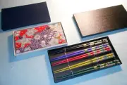 5 Pair Chinese Japanese Chopsticks Mixed Color Non-Slip Sushi Chop Sticks in Box