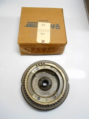 OMC Johnson Evinrude Flywheel Assembly 583913 20-35 hp