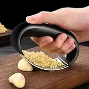 Garlic Press, Stainless Steel Garlic Mincer Tool, Manual Garlic Chopper, Easy Clean, Garlic Mincer for Household Kitchen Utensils (Black)