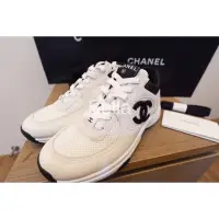 在飛比找蝦皮購物優惠-不議價 全新 Chanel 香奈兒 黑白熊貓鞋 運動鞋 38