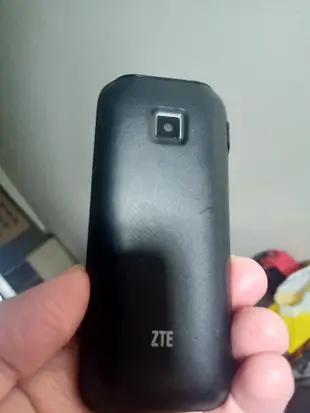 大媽桂二手屋，中興 ZTE F120 3G 直立式 手機，適合老人機或軍人機，或當備用機