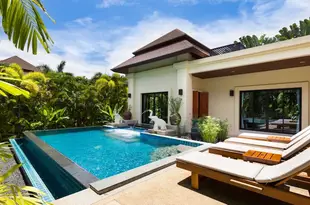 布吉岛奈涵You you3卧室泳池別墅You You Phuket 3 Bedroom Pool Villa in Naiharn