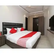 Hotel O Manmohan Enclave