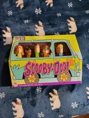 Scooby Doo Pez Containers In Scoopy Doo Van Box