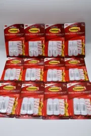 Lot of 3M Command Medium Utility Hooks 17001 Reusable Damage Free Hanging Indoor