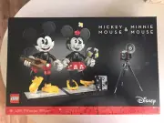 LEGO 43179: Disney: Mickey Mouse & Minnie Mouse Buildable Characters