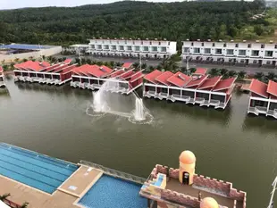 塔西科小鎮國際度假村Tasik Villa International Resort