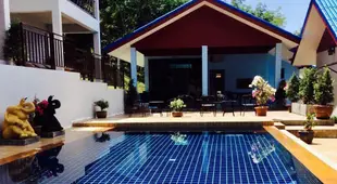薩瓦迪居家泳池度假別墅Sawasdee Home Stay Resort & Pool.