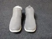 NEW Clarks Breeze Clover Ankle Boot Gray Women's Size 8 (SS32)