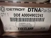6 DDE A0004902241 Genuine OEM Detroit Diesel Dpf Band clamp & Gasket