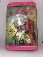 Barbie Millicent Roberts Goin to the Game Limited Edition Fashion Mattel 16076