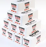 Ilford XP2 Super B & W Film 400 ASA, 120mm, Multipack of 10