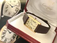 在飛比找Yahoo!奇摩拍賣優惠-Cartier 附原廠盒 超級新 TANK 男女用錶