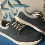 MENS CANVAS CLOUDSTEPPERS BY CLARKS-BRAND NEW! SIZE 11 1/2 M