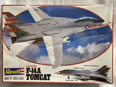 Revell F-14A TomCat Navy Fighter 1/32 Scale Model Kit #4712 Sealed 1981 USA