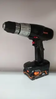 AEG (Ridgid) 18V battery - Old Craftsman 19.2V Tools ( Jadapters )