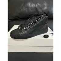 在飛比找蝦皮購物優惠-BALENCIAGA 黑色 高筒 休閒鞋 球鞋