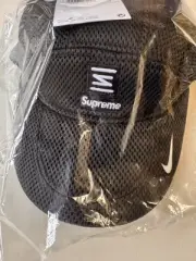 Supreme Nike Shox Running Hat Black / White DR8081-010 New With Tags Box Logo