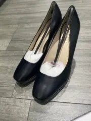 New in box Wittner size 40, 10 cm black heels