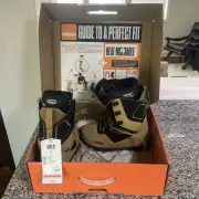 2023 NIB MENS THIRTYTWO LIGHT JP SNOWBOARD BOOTS 9.5 $250
