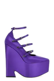 VERSACE Tempest Pumps
