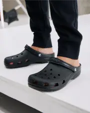 [Crocs] Crocs Women's Classic Clogs Shoes in Black Size M10 M10 Black
