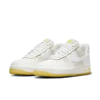 在飛比找PChome24h購物優惠-【NIKE】WMNS NIKE AIR FORCE 1 07