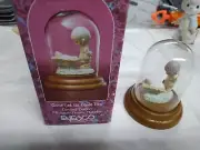 Precious Moments Come Let Us Adore Him Manger Scene Limited Edition