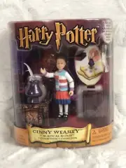 New In Box Harry Potter Ginny Weasley Magical Minis Doll With Accessories