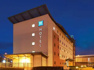 ibis budget Newport