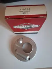 NOS OEM Genuine Briggs & Stratton Ignition Breaker Cover. Part 220366