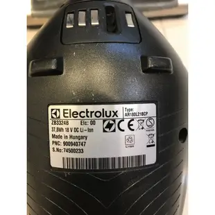 Electrolux 伊萊克斯無線吸塵器ZB3314AK、ZB3425BL、ZB3411電池老化無法啟動無法使用維修服務