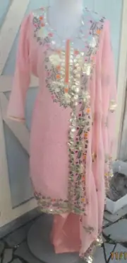 beautiful flower embroidery salwar kameez material cotton silk Size L42