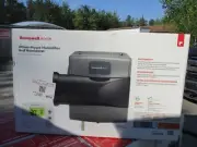 Honeywell Home HE400A 17-Gallons Console Evaporative Humidifier
