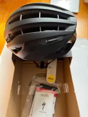 New $300 Specialized Prevail 3 ANGI Bike Bicycle Helmet Large 58-62cm 60923-0004