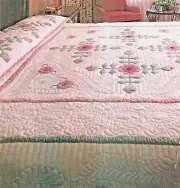 ROSE CROSS -- APPLIQUE VINTAGE QUILT PATTERN