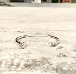 MIH 金工首飾 | 釘子純銀手環 Nail silver bangle