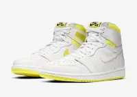 在飛比找Yahoo!奇摩拍賣優惠-【KA】Nike Air Jordan 1 First Cl