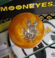 MOONEYES Amber Pearl RAT FINK Shift KNOB Hot Rod custom GASSER Drag Racing NHRA
