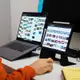美國 MOFT 磁吸iPad漂浮變形支架 8.3吋 三色可選
