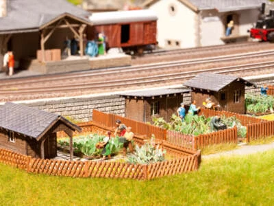 Noch 66804 HO/OO Gauge 3 Piece Garden Plot Laser Cut Kit