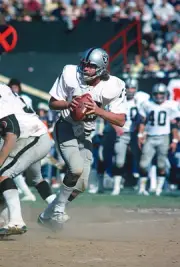 Quarterback Ken Stabler Oakland Raiders drops back to pass against- Old Photo 11