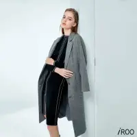 在飛比找momo購物網優惠-【iROO】薄毛呢長版西裝式大衣
