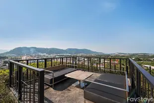 普吉鎮的1臥室 - 0平方公尺/1間專用衛浴Unique Sky Pool Rooftop 1BR Phuket City