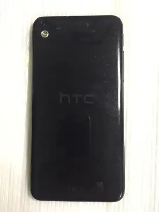 目前最便宜 HTC Desire  D816x dual 4G LTE 5.5吋 鐵灰色