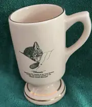 CHESSIE COFFEE CUP Trophy Style. RARE PIECE. TRIMED IN GOLD COLOR.