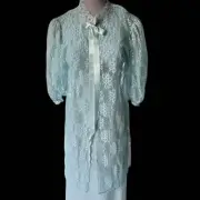 NOS New Vintage Light Blue Daisy Lace Bed Coat Robe Size Medium