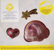 New Wilton Cookie Decorating Kit 4 Cutters Unicorn Heart Cloud Star Bags & Tips