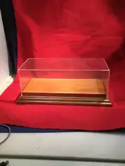 1/24 scale car display case. 2 OAK and 3 CHERRY