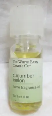 THE WHITE BARN CANDLE COMPANY - CUCUMBER MELON FRAGRANCE OIL - .33 FL OZ - NEW